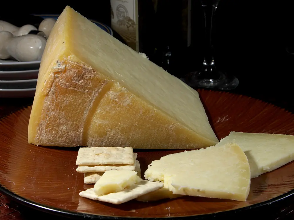 Beacon Fell traditional Lancashire cheese